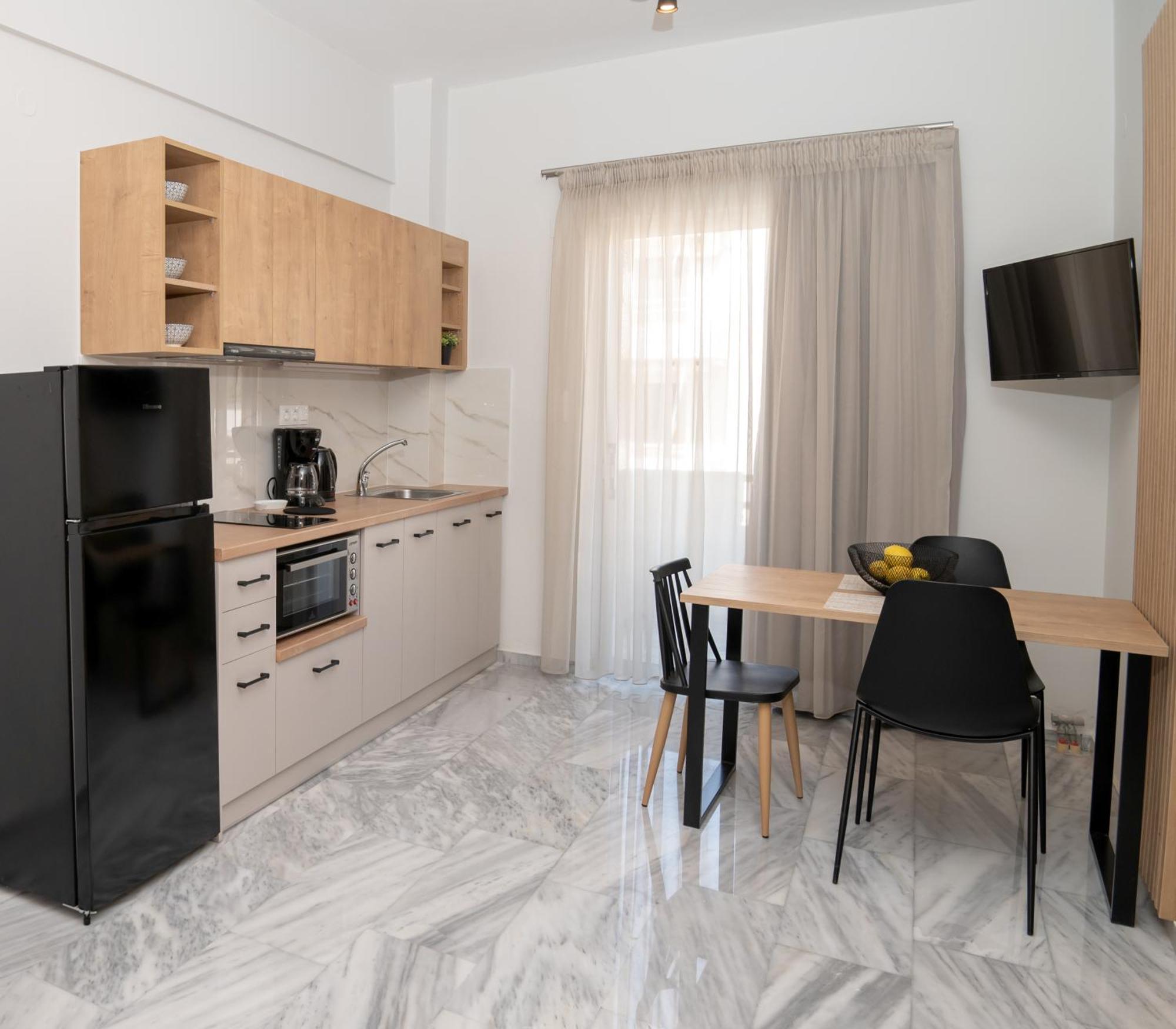העיירה רתימנו Mardinik Hotel Apartments מראה חיצוני תמונה