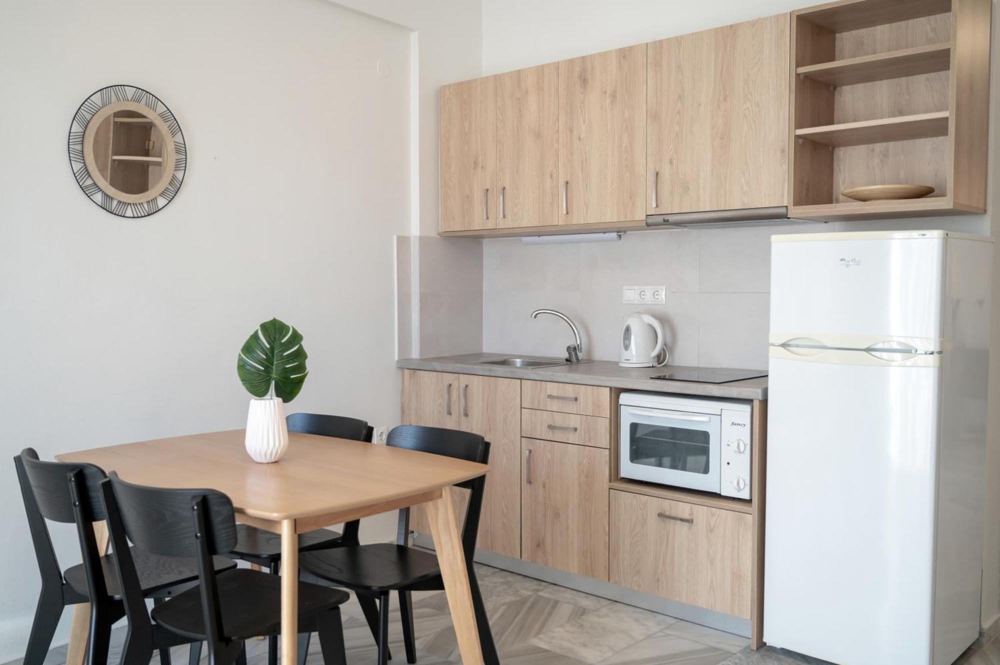 העיירה רתימנו Mardinik Hotel Apartments חדר תמונה