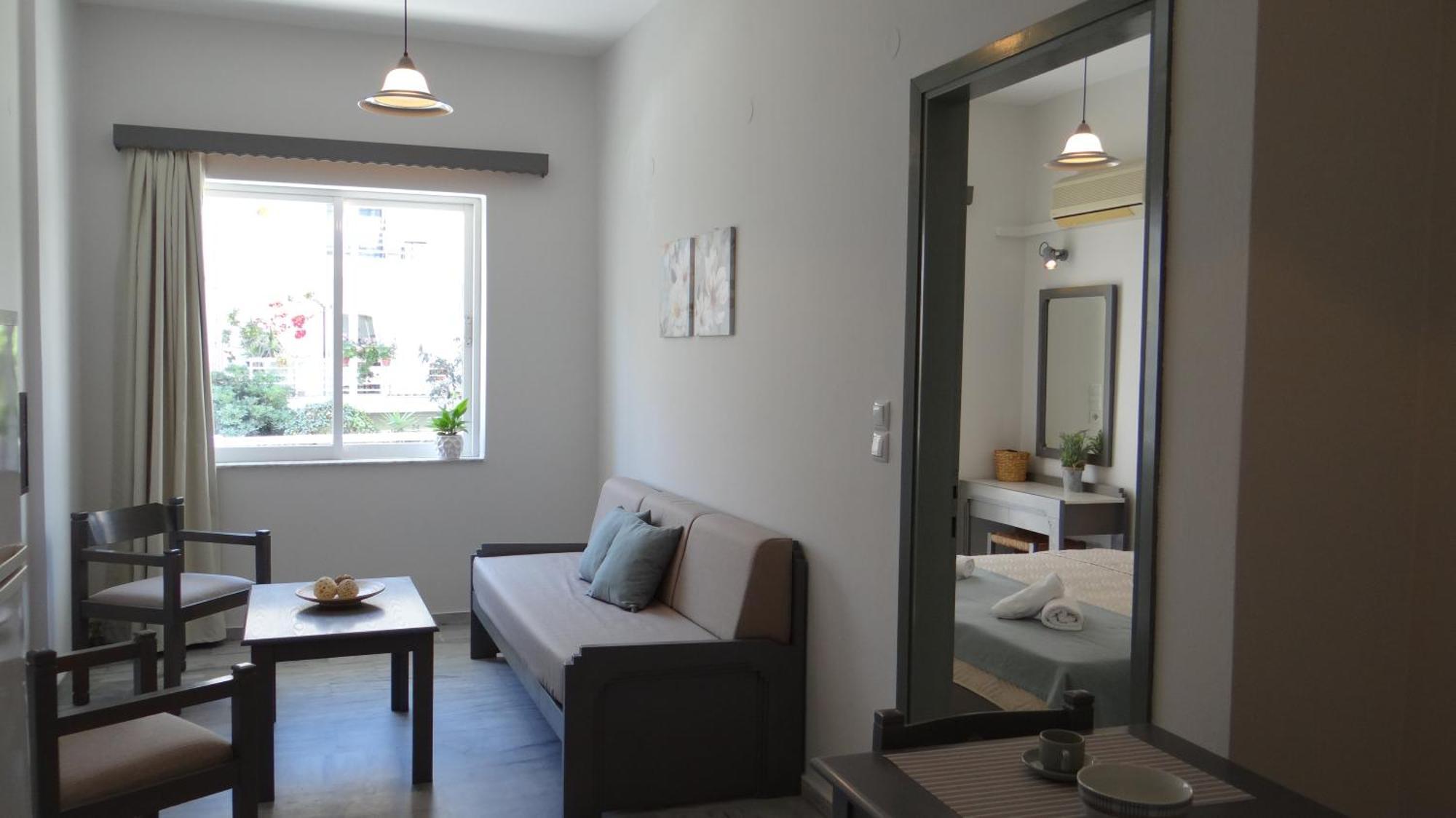 העיירה רתימנו Mardinik Hotel Apartments חדר תמונה